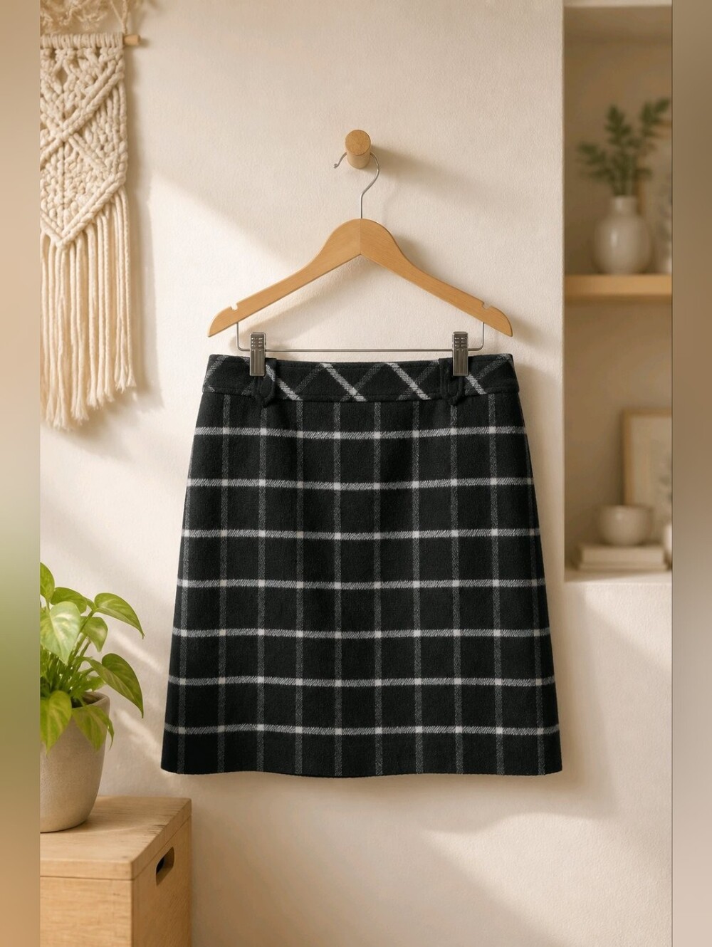 Talbots Sz 14 Black White Wool Blend Mini Skirt Lined & Belt Loops Excellent Con